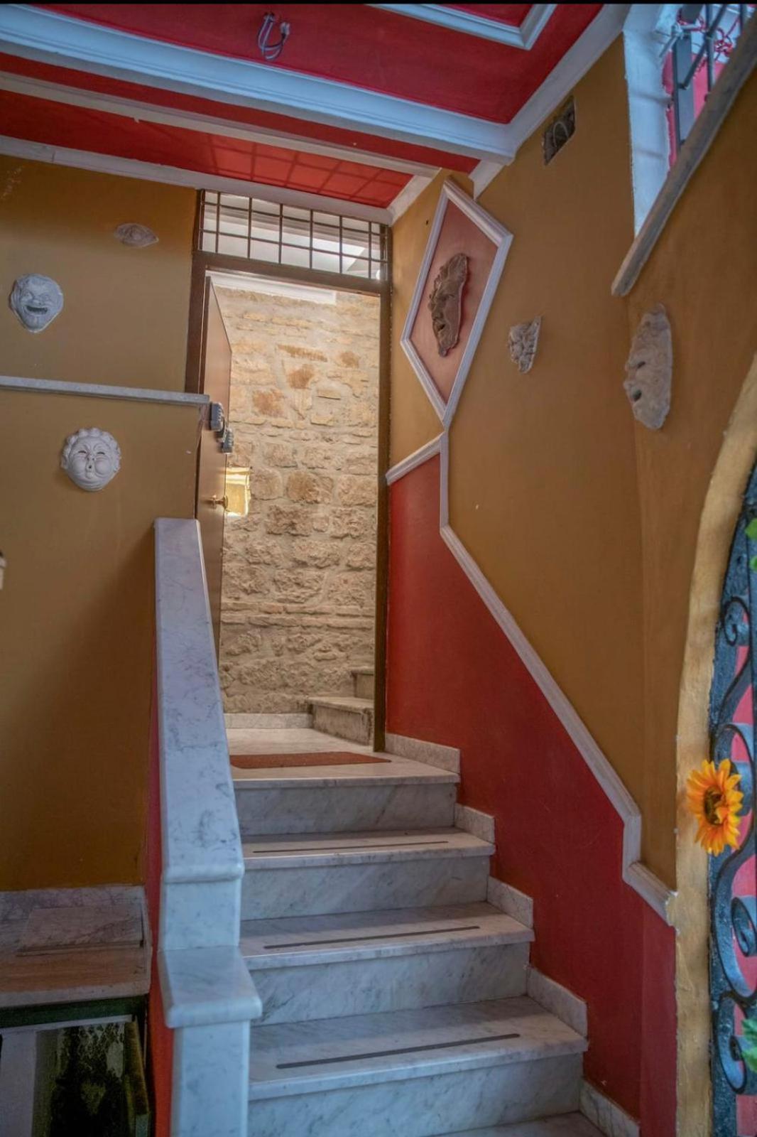 - 3 Floor * Rome
